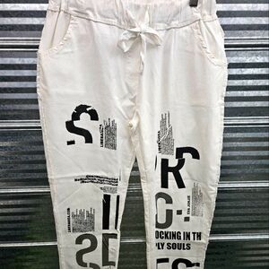 Elissia pants Size large